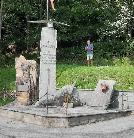 L'angolo Cochi Tatil Evi San Siro (Lombardy)